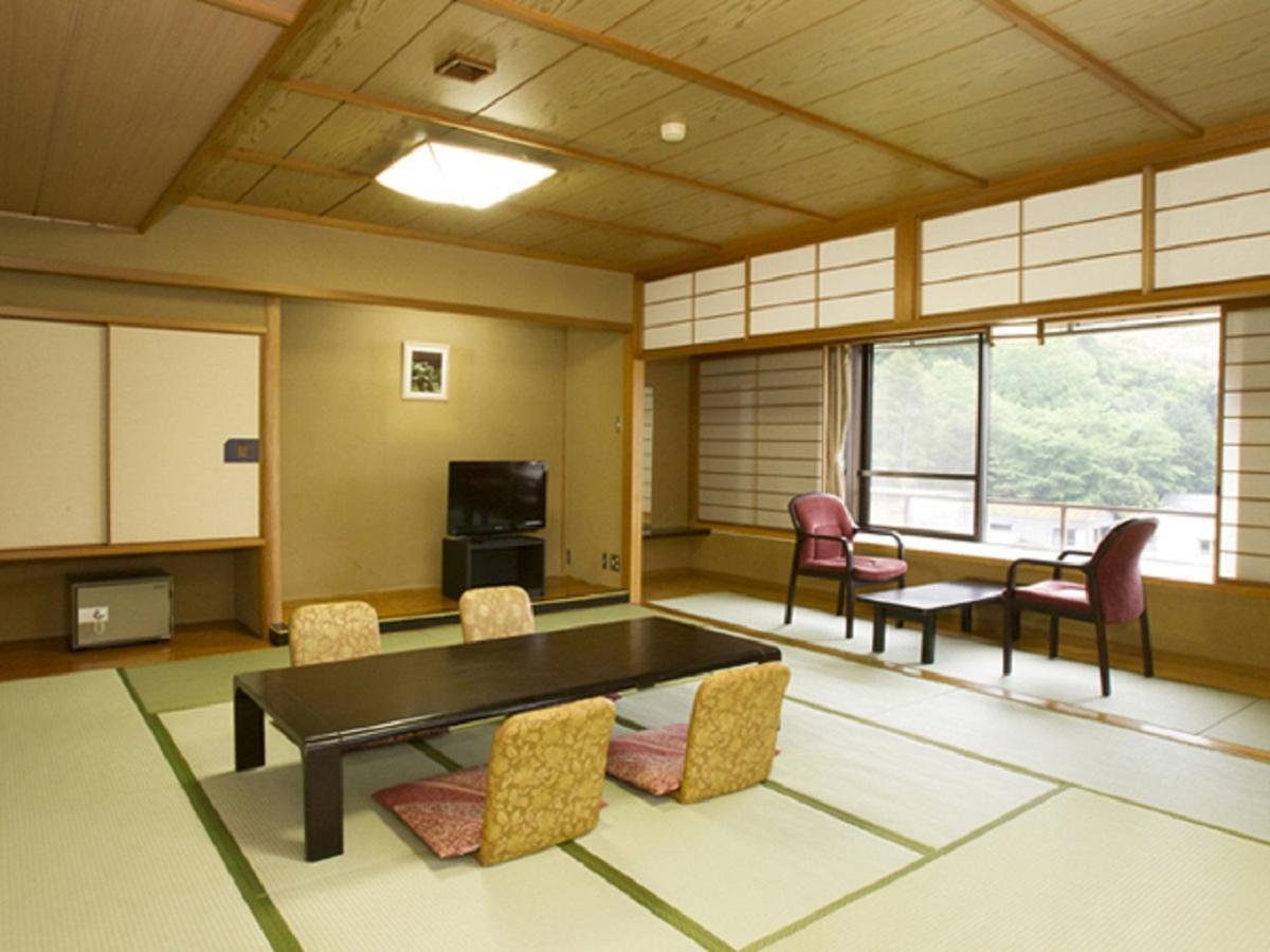 Izu Nagaoka Kinjokan Izunokuni Экстерьер фото